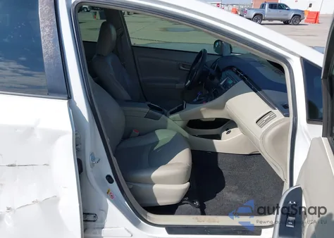 2014 Toyota Prius Three из США, поврежденный, VIN JTDKN3DU8E0374937